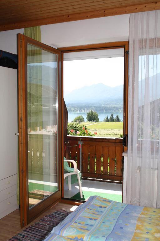 Gaestehaus Uggowitzer Drobollach am Faakersee Room photo